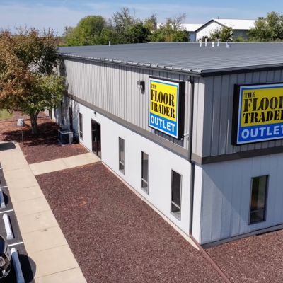 The Floor Trader showroom in Loves Park, IL